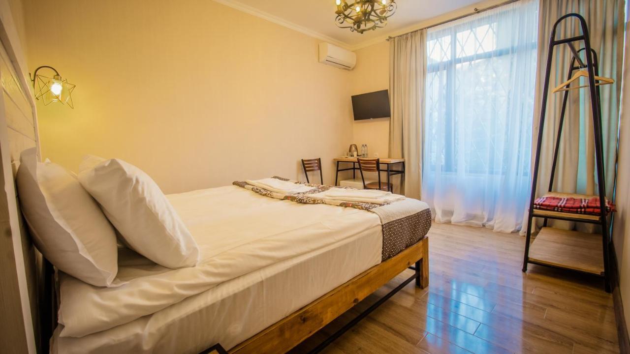 Wine Symphony Boutique Hotel Tbilisi Exterior photo